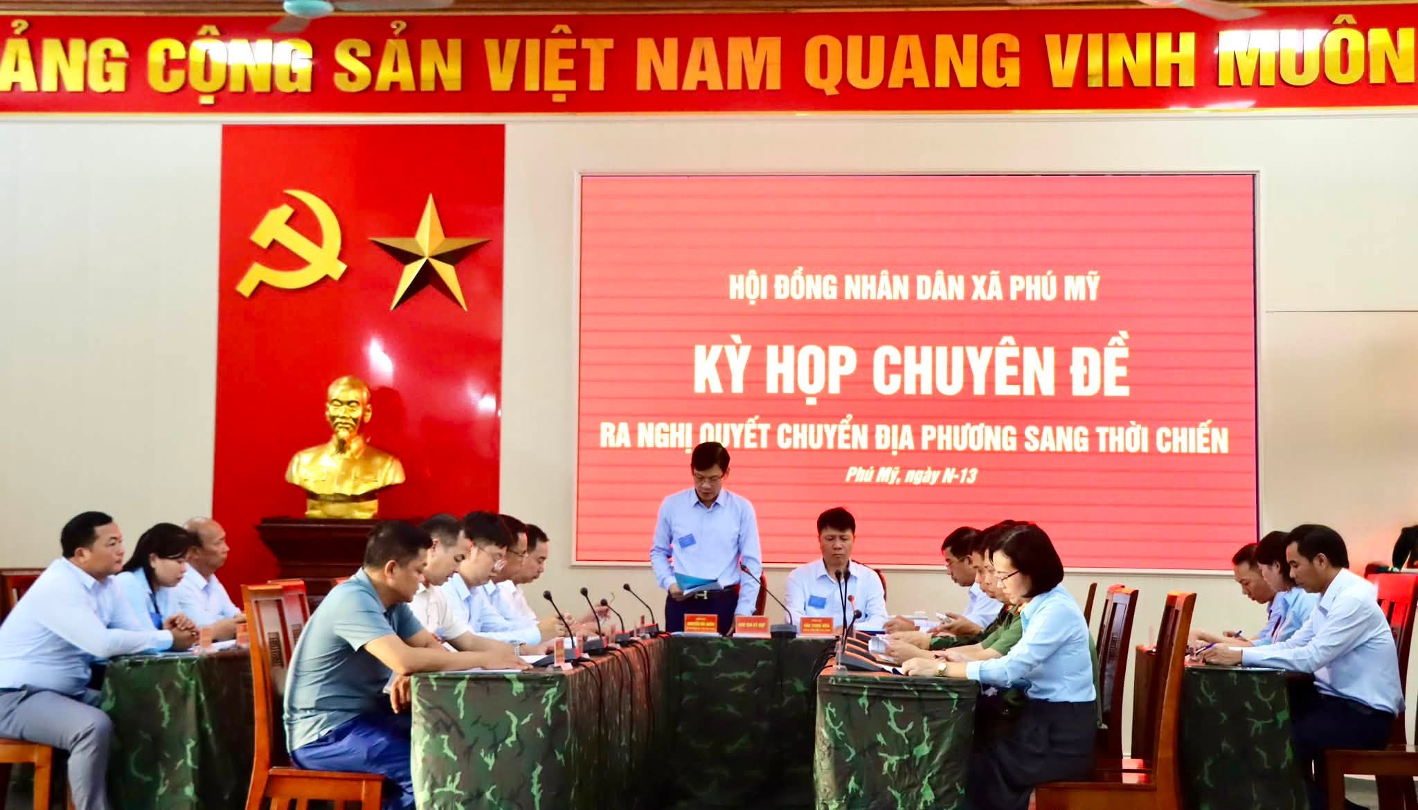 Xã Phú Mỹ tổ chức tập luyện các bước chuẩn bị cho cuộc diễn tập tác chiến khu vực phòng thủ 2026.