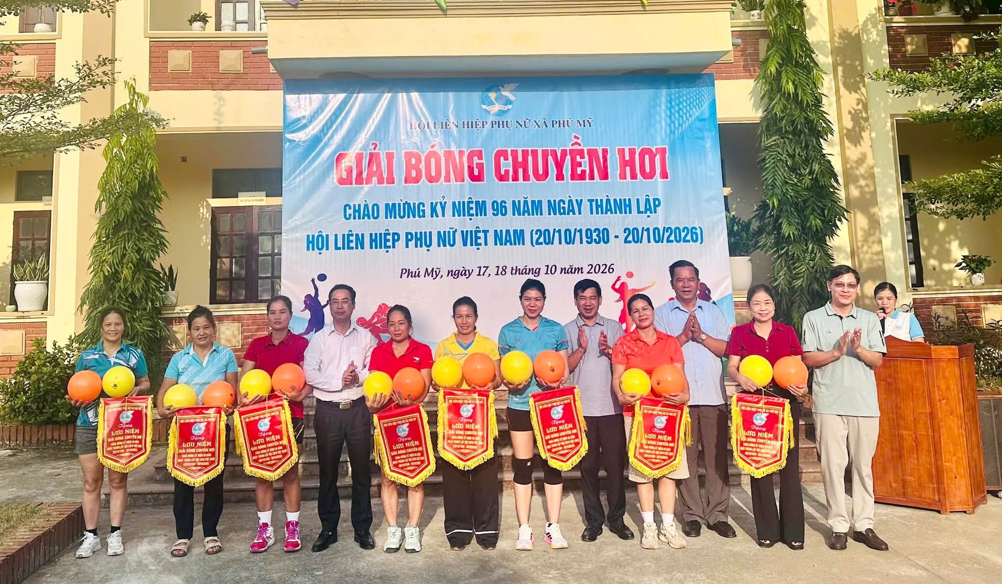 HỘI LHPN XÃ PHÚ MỸ TỔ CHỨC GIẢI BÓNG CHUYỀN HƠI CHÀO MỪNG KỶ NIỆM 96 NĂM NGÀY THÀNH LẬP HỘI LIÊN HIỆP PHỤ NỮ VIỆT NAM (20/10/1930 – 20/10/2026) 